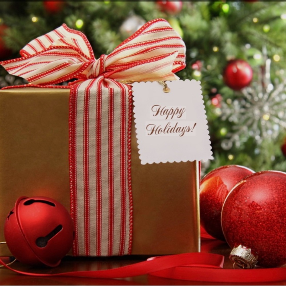 NWT/CHRISTMAS GIFTS FOR EVERYONE!/COMING THIS WEEK.